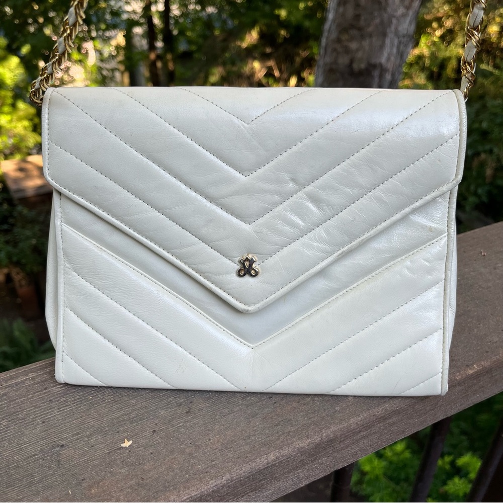 SOLD Locally ‼️Jay Herbert New York Vintage Crossbody Clutch